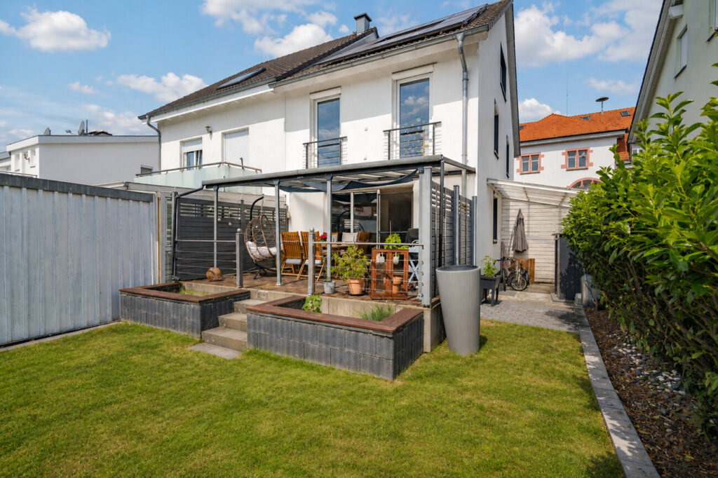 DHH mit Traumgarten