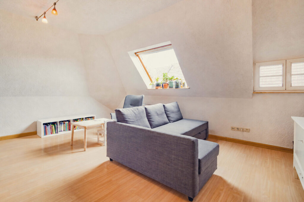 Helles Wohnzimmer